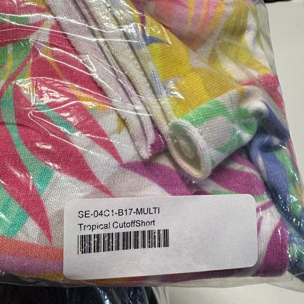 Sundry | Tropical Print Cutoff Short - Cozy Chic - Summer Vibe - NWT - Picture 10 of 10